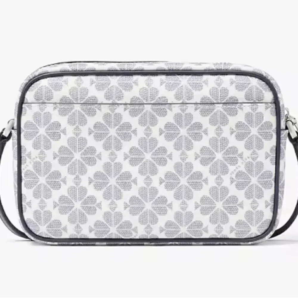 kate spade measurements features